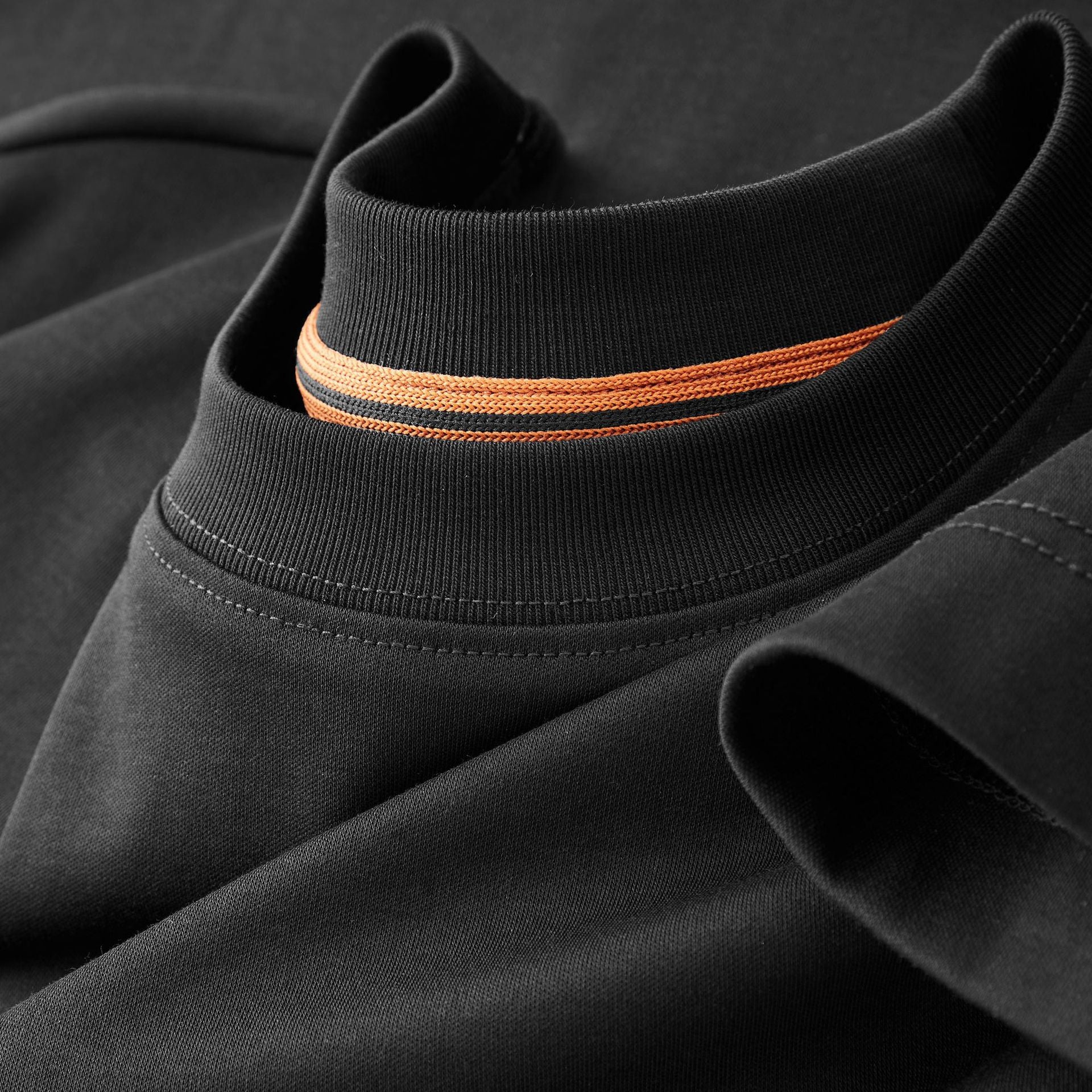 Round neck T-shirt for men